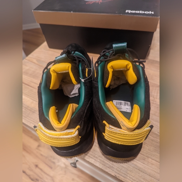 Reebok Iverson Answer V Bethel - Picture 5 of 8